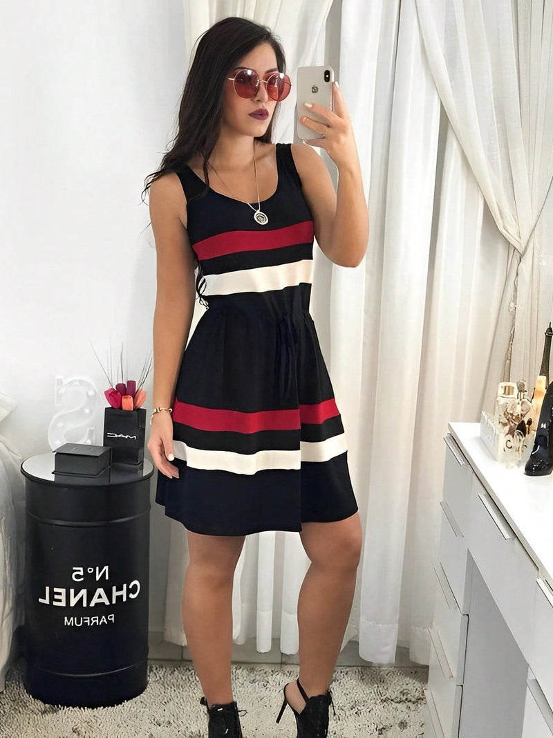 Vestido Midi Listrado De Malha Manga Regata Básico Casual